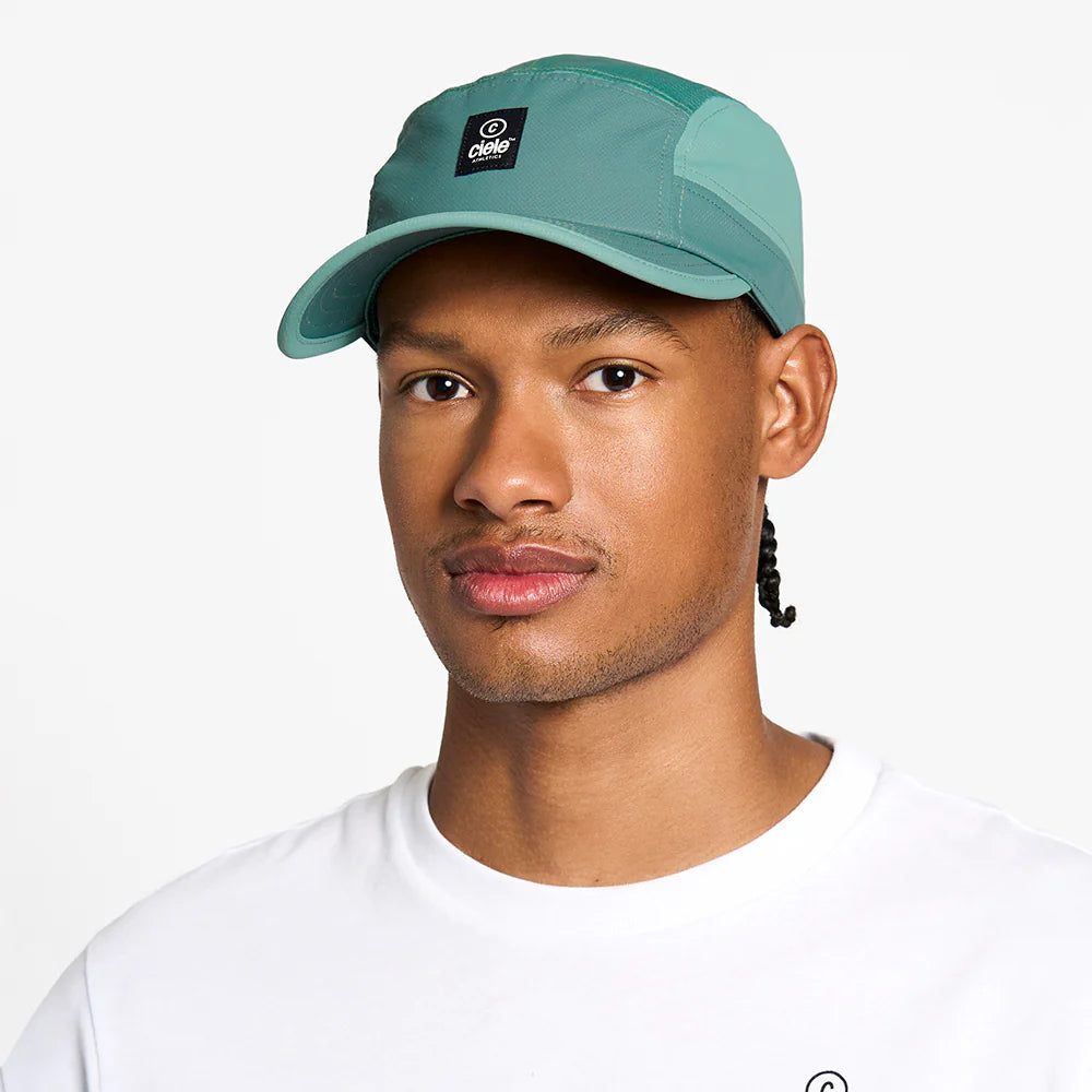 GOCapSC - Classic - CPlusBox by Ciele in teal with SOFTcurve pre curved brim and COOLmat, ideal for running and outdoor use in Canada