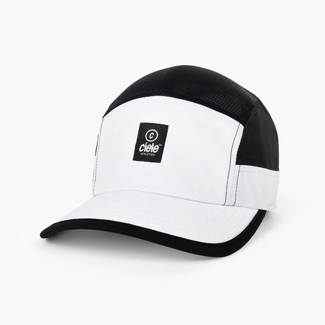GOCapSC - Classic - CPlusBox by Ciele in white and black with SOFTcurve pre curved brim and COOLmat, ideal for running in Canada