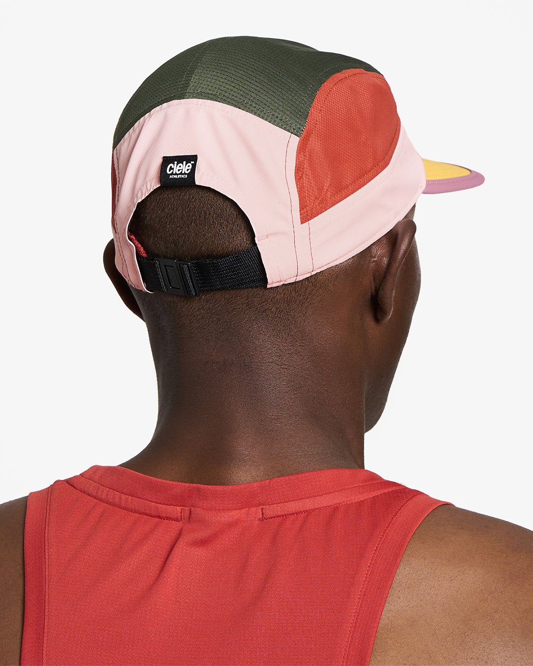 GOCap - Field - IconicBar by Ciele in green, pink, red with Coolmatic plus flowmesh panels for ventilation, lightweight running cap from Canada