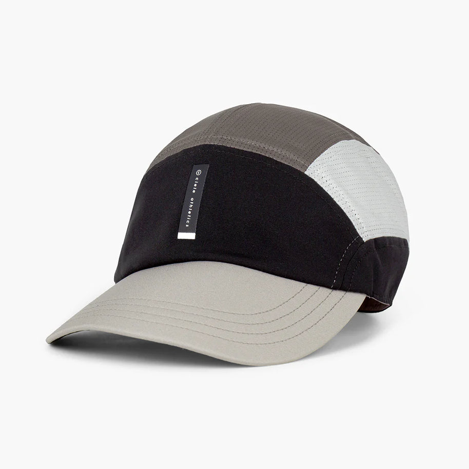 FSTCapSC - Comp - IconicVC by Ciele in grey, black, and white with flexweave fabric and UPF protection, ideal for competitive running