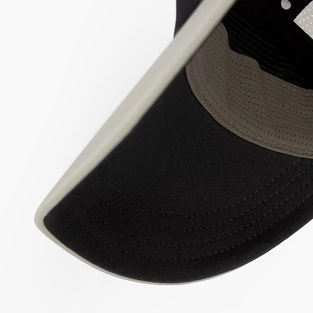 FSTCapSC - Comp - IconicVC by Ciele in black and grey low profile cap with UPF protection and flexweave fabric, ideal for running and competition