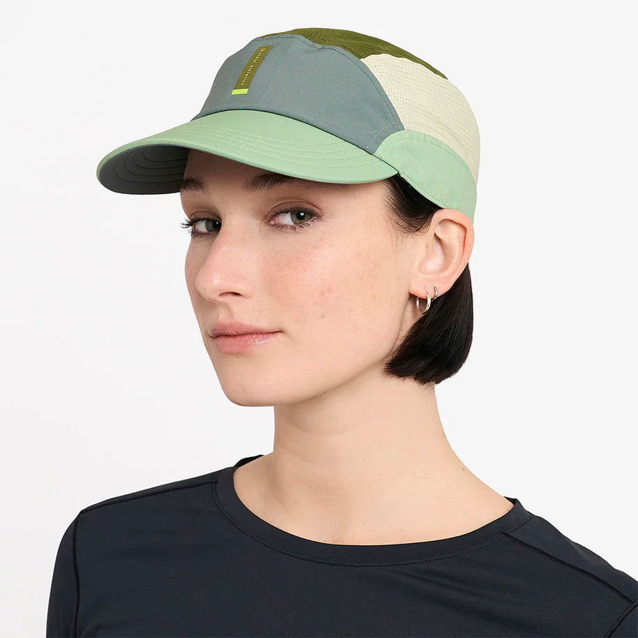 FSTCapSC - Comp - IconicVC by Ciele in green and cream, low profile running cap with Flexwoven fabric and UPF protection for outdoor use
