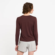 Dly Long Sleeve - Women in dark brown by Ciele, four-way stretch, UPF 50+, COOLmatic performance shirt ideal for running and cooler temps