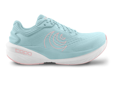 Topo Phantom 4 women's road running shoe in Dusty Blue/Pink, side view of light blue upper with pink accents