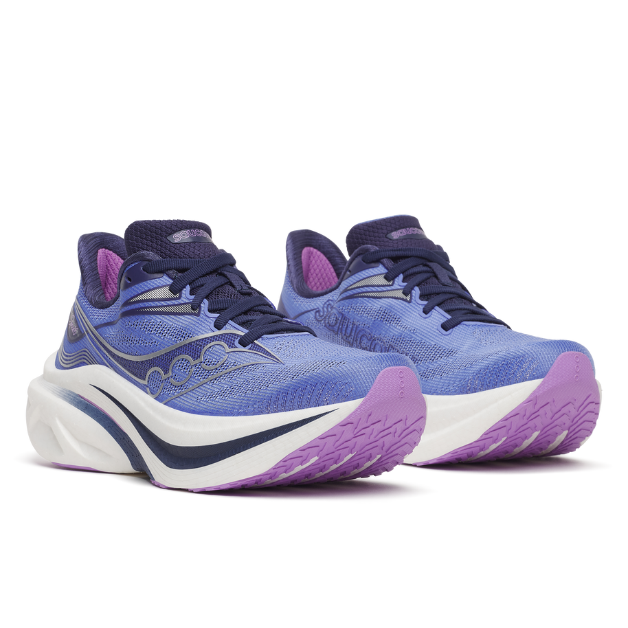 Pair of Saucony Endorphin Speed 6 women's shoes in Vinca/Naval, front three-quarter view with navy laces