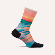 Feetures Elite Light Cushion Mini Crew sock in Sunset Glow with ocean sunset print and black heel
