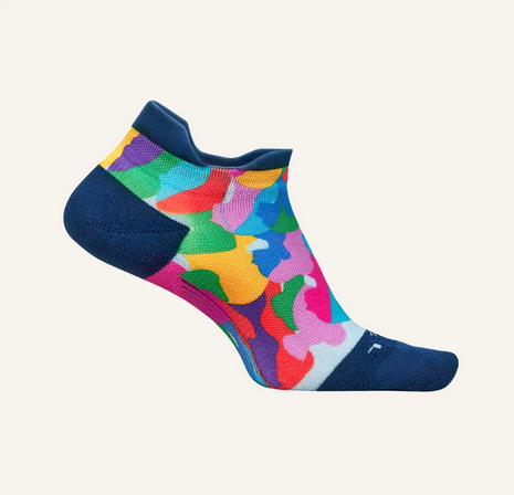 Feetures Elite Light Cushion No Show Tab Socks