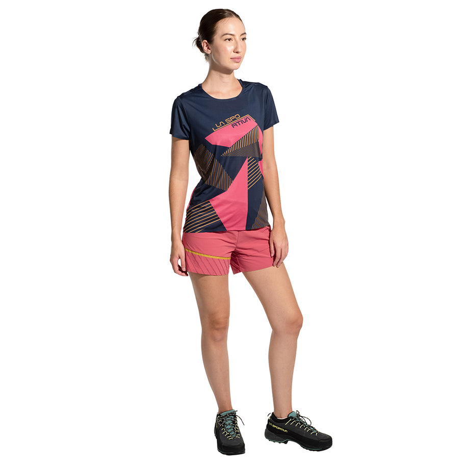 Comp T-Shirt - Women by La Sportiva in navy and pink, lightweight climbing top with bonded hems and anti-odor recycled polyester for comfort and range of motion
