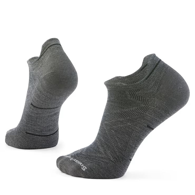 Run Zero Cushion Low Ankle Socks by SmartWool in dark grey, breathable men's running socks with durable cushioning for comfort on every mile