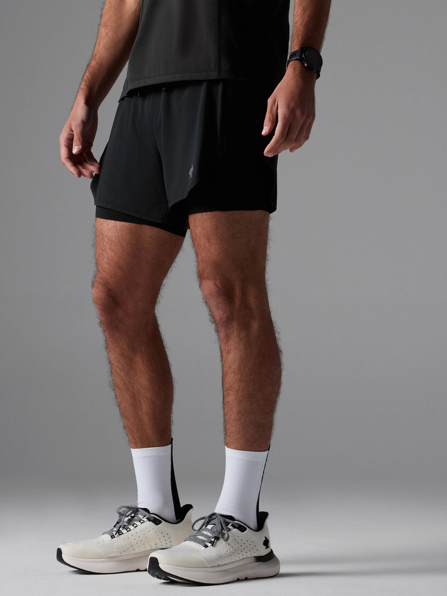 Rabbit Pacer Hybrid Short 5