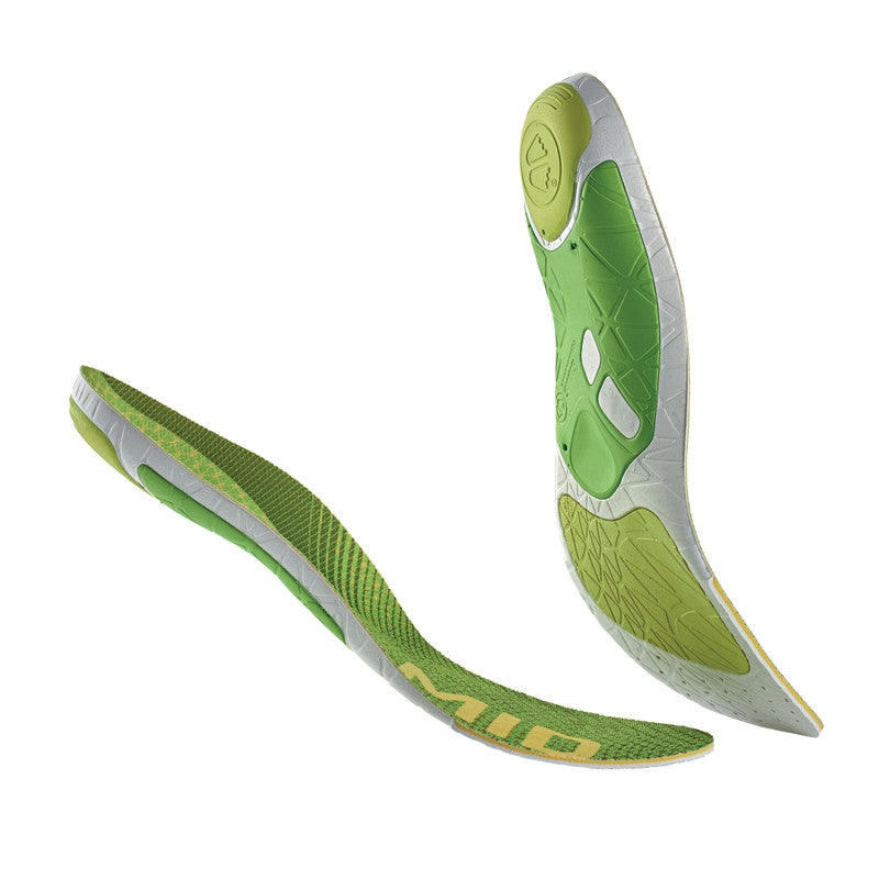 3 Feet Run Sense Mid Running Insoles by Sidas in green and white for medium arch support, enhancing natural stride for running