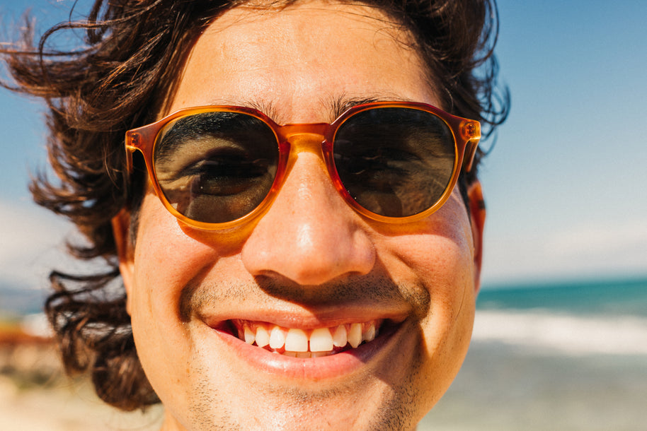 Vallarta sunglasses by Sunski in amber with sculpted arms, lightweight design ideal for men and women dressing up or casual wear