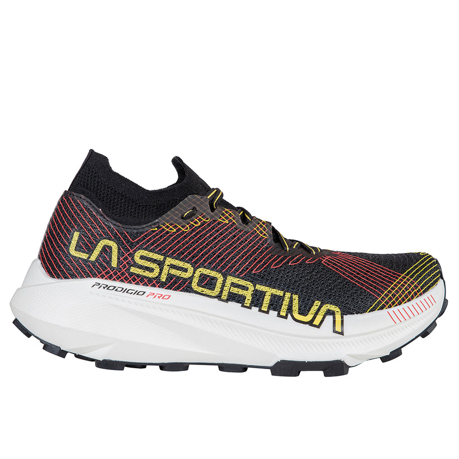 Prodigio Pro - Men by La Sportiva in black and red with XFlow Speed technology, ultrarunning shoe for trail and competitive athletes